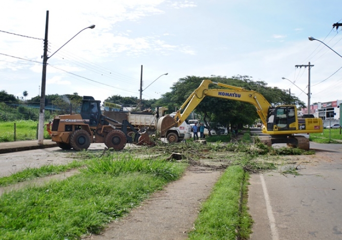 COMEÇAM AS OBRAS DE RECONSTRUÇÃO DA ‘AVENIDA DO CATIGUÁ’