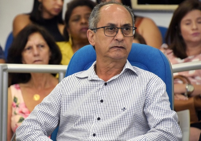 AILON LUIZ APARECE EM ENQUETE PARA CONCORRER A PREFEITURA DE VAZANTE