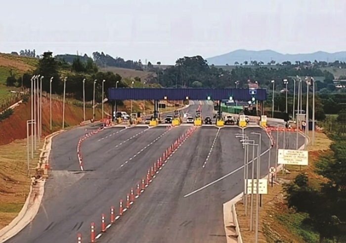 GOVERNO DE MG SE REÚNE COM EPR E FIXA PRAZOS PARA ENTREGA DE MELHORIAS EM RODOVIAS DO TRIÂNGULO