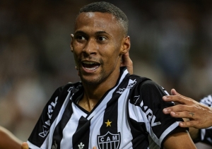 NEGOCIAÇÃO DE PATRICK COM GALO PODE LEVAR ADEMIR AO SÃO PAULO