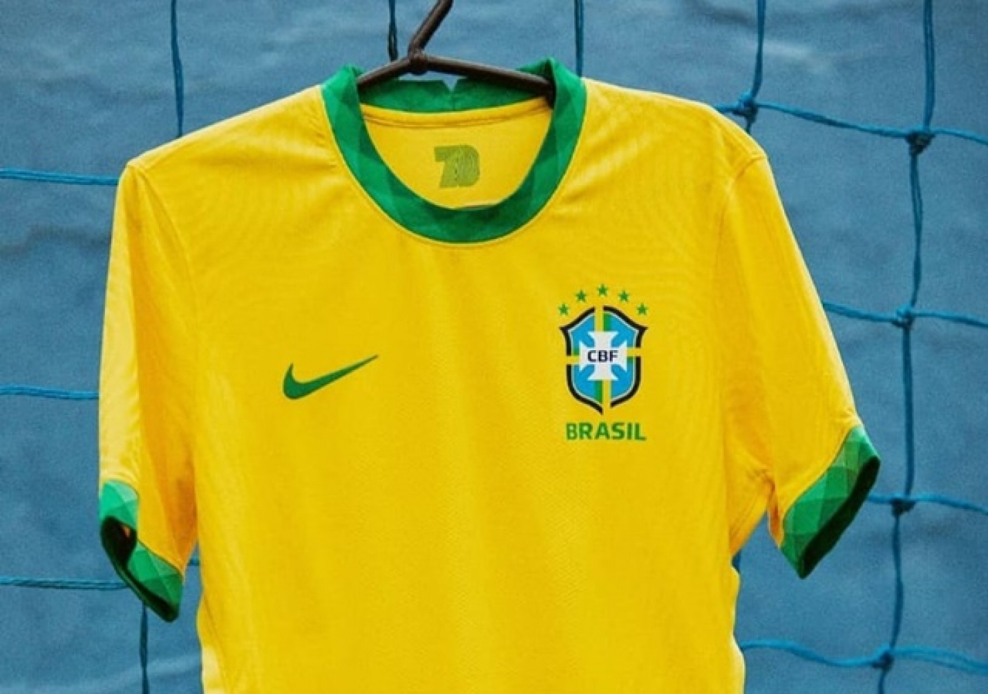 RELEMBRANDO A COPA DE 70, NIKE LANÇA NOVAS CAMISAS DA SELEÇÃO