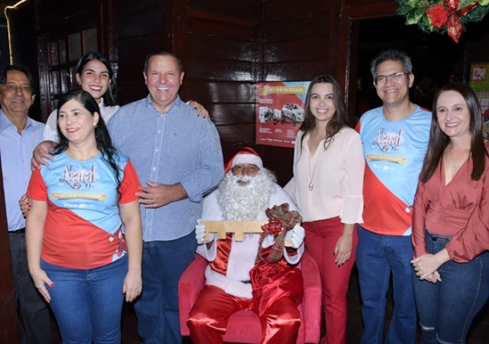 NATAL ACIP/CDL | CHEGADA DO PAPAI NOEL ENCANTOU CRIANÇAS E ADULTOS