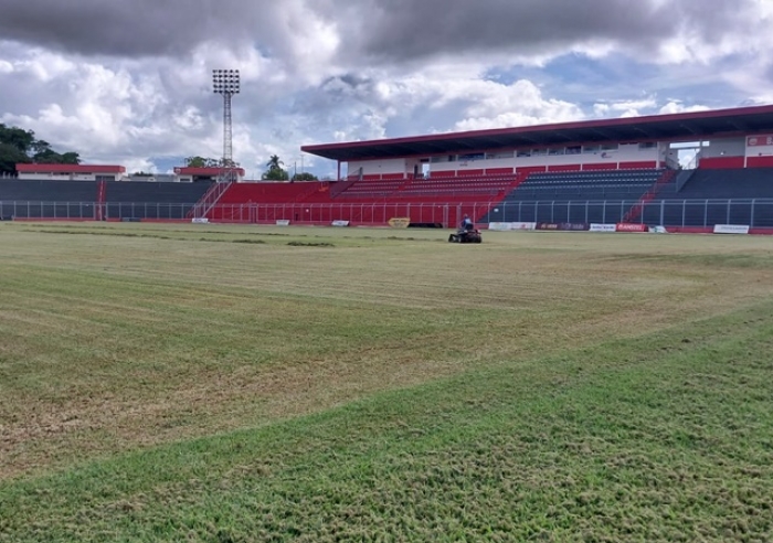 GDM OPTA POR REVITALIZAÇÃO AO INVÉS DE TROCA TOTAL DO GRAMADO DO PAN