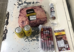 AUTOR DE FURTO DE CARNE, CERVEJA E EMBUTIDOS EM SUPERMERCADO É PRESO PELA PM