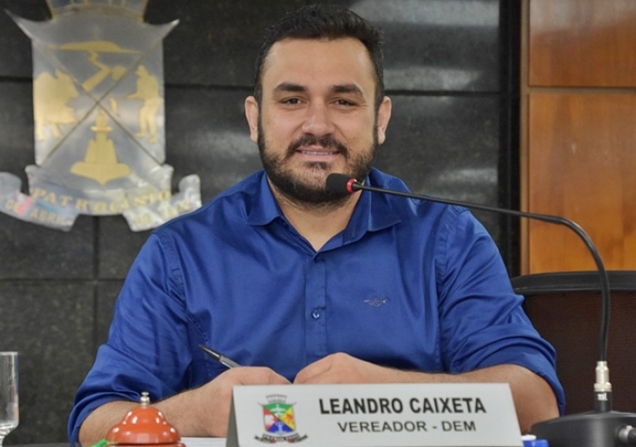 LEANDRO CAIXETA RECONHECIDO COMO UM DOS MELHORES VEREADORES DA REGIÃO