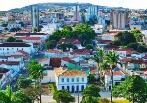 MESMO COM ‘CALORÃO’, PATROCÍNIO ESTÁ ENTRE  AS  479 CIDADES MINEIRAS SOB ALERTA DE TEMPESTADES