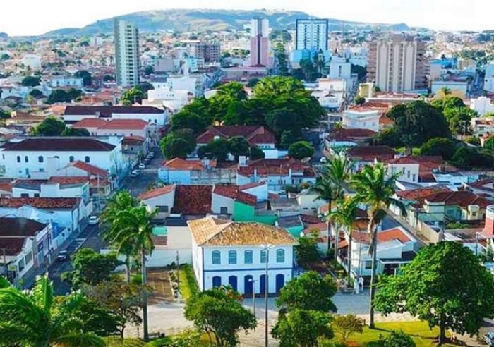 VALOR DO ESTACIONAMENTO NA ZONA AZUL TAMBÉM SOFRE REAJUSTE