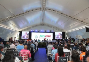 FEDERAÇÃO DOS CAFEICULTORES DO CERRADO PARTICIPA DA FENICAFÉ 2023