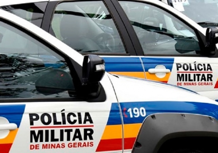 POLÍCIA MILITAR PRENDE TRÊS IRMÃOS ENVOLVIDOS EM CASO DE VIOLÊNCIA DOMÉSTICA