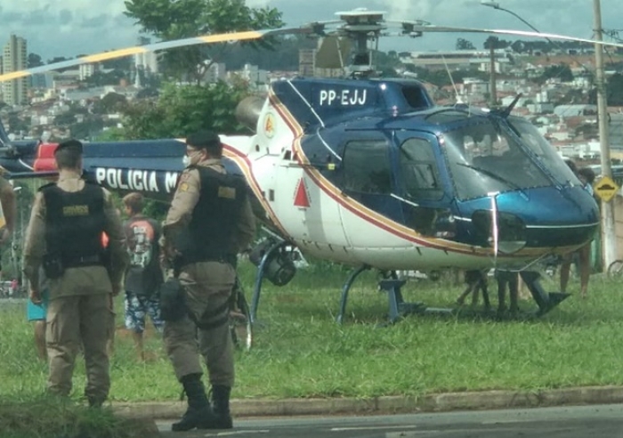 COM O HELICÓPTERO PEGASUS NO AR, &#039;OPERAÇÃO 10ª RPM CONTRA O CRIME&#039; É LANÇADA