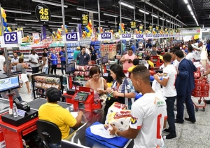 MAIS DOIS SUPERMERCADOS CHEGANDO NA CIDADE