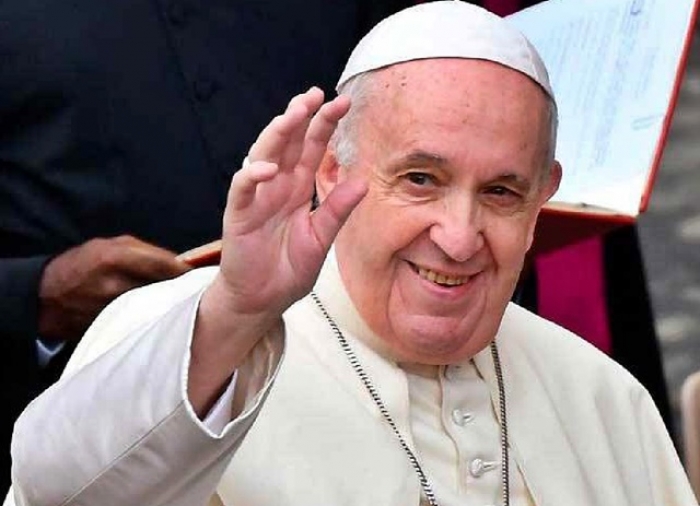 PAPA FRANCISCO ‘AUTORIZA’ FAZER PIADA COM DEUS