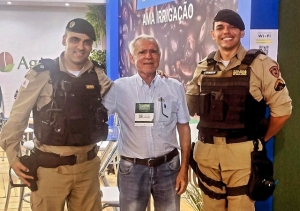 JC GROSSI E FILHOS/ALTO PARANAÍBA ARMAZÉNS GERAIS DOA CÂMERAS DE SEGURANÇA PARA O CONSELHO RURAL DE PATROCÍNIO