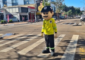 SESTRAN COLOCOU MASCOTE NAS RUAS NESTE SÁBADO (16)