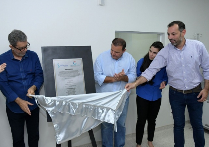 DEIRÓ PARTICIPA DE INAUGURAÇÃO DE NOVAS ÁREAS DE ATENDIMENTO NA SANTA CASA