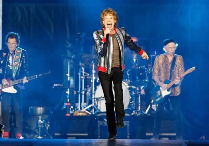 ROLLING STONES RETIRAM MÚSICA DE CONTEÚDO RACISTA DOS SHOWS