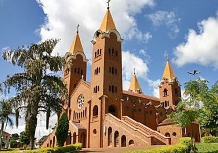 TRADICIONAL FESTA DE N SRA DA ABADIA ESTÁ ACONTECENDO ON LINE