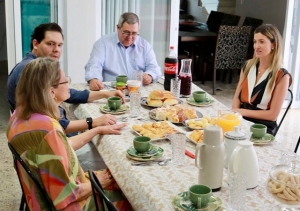 GREYCE E GUSTAVO EM: &#039;UMA TARDE EM FAMÍLIA&#039;