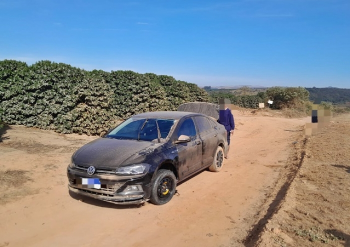 POLÍCIA MILITAR PRENDE AUTORES DE FURTO EM ZONA RURAL E RECUPERA VEÍCULO E BENS FURTADOS