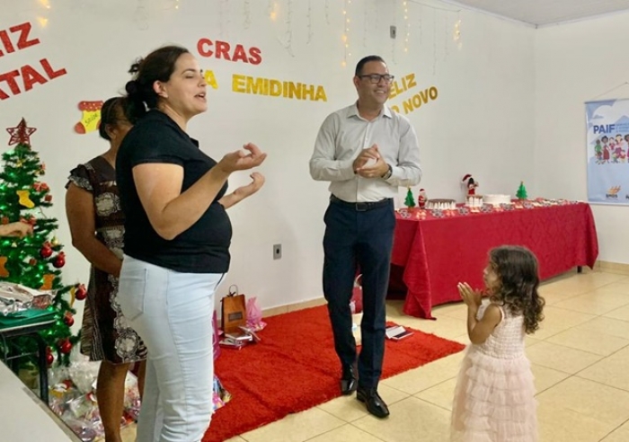 SMDS REALIZA CONFRATERNIZAÇÃO DE FINAL DE ANO NO CRAS DONA EMIDINHA